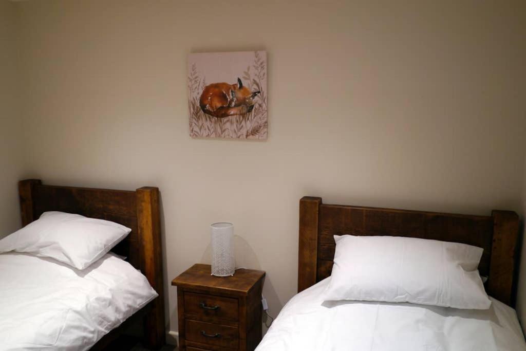The Den Appartamento Frome Esterno foto